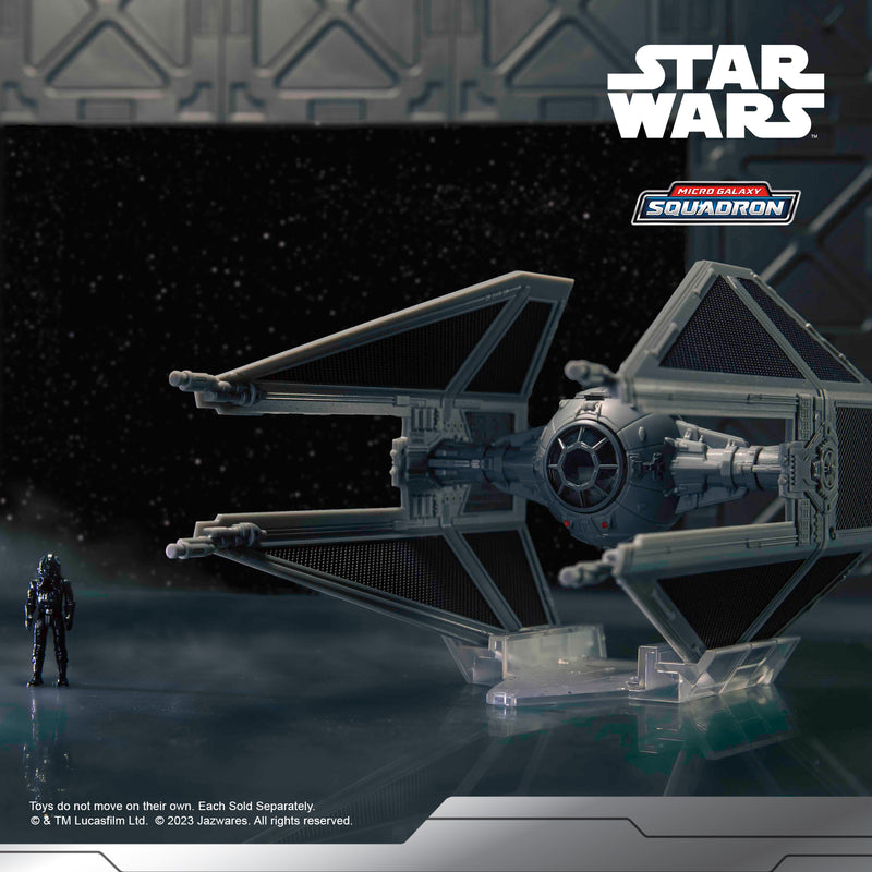 Star Wars - Csillagok háborúja 8 cm-es jármű figurával  - TIE Interceptor